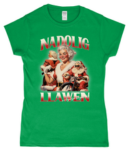 Load image into Gallery viewer, Nadolig Llawen a Blwyddyn Newydd Dda - Crys-T "fitted"