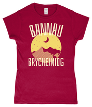 Load image into Gallery viewer, Bannau Brycheiniog - Crys-T "Fitted" i ferched