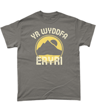 Load image into Gallery viewer, Yr Wyddfa - Eryri - Crys-T