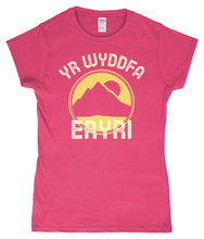 Load image into Gallery viewer, Yr Wyddfa - Eryri - Crys-T "Fitted"