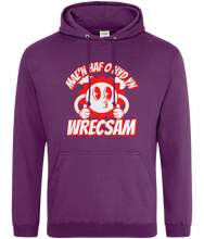 Load image into Gallery viewer, Mae'n haf o hyd yn Wrecsam - Hwdi
