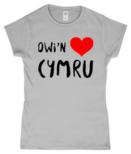 Load image into Gallery viewer, Dwi'n Caru Cymru - Crys-T "fitted"