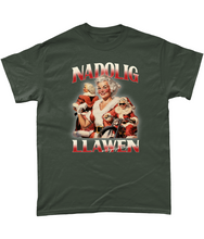Load image into Gallery viewer, Nadolig Llawen a Blwyddyn Newydd Dda - Crys-T
