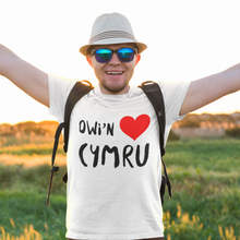 Load image into Gallery viewer, Dwi'n Caru Cymru - Crys-T