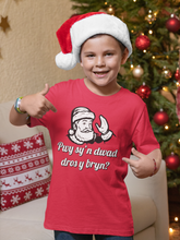 Load image into Gallery viewer, Pwy sy'n dwad dros y bryn? Crys-T i blant